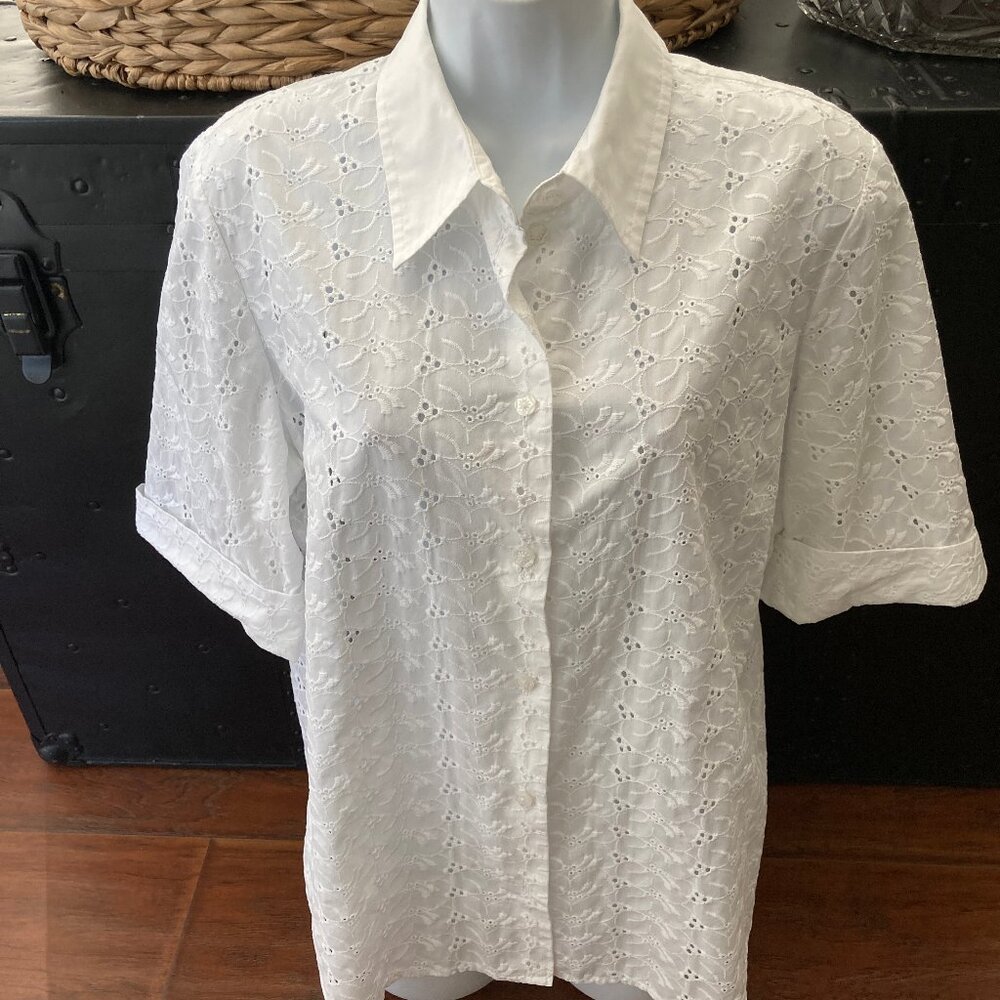 Tanjay White Eyelet Short Sleeve Button Down Blouse  14